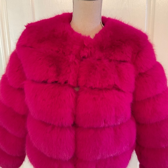 Fashion Pink Faux Fur Jacket Size M - Picture 5 of 9